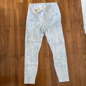 Fabletics Leggings High Waisted Powerhold Reflective Crackle